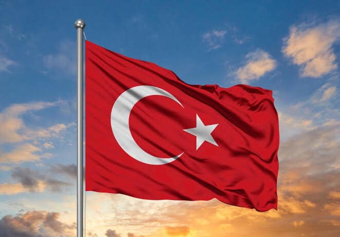Güvenlik Korucularımızın 38. kuruluş yıl dönümünü kutluyoruz. Şehitlerimize Allahtan rahmet diliyor, Gazilerimize sağlıklı huzurlu günler diliyoruz.